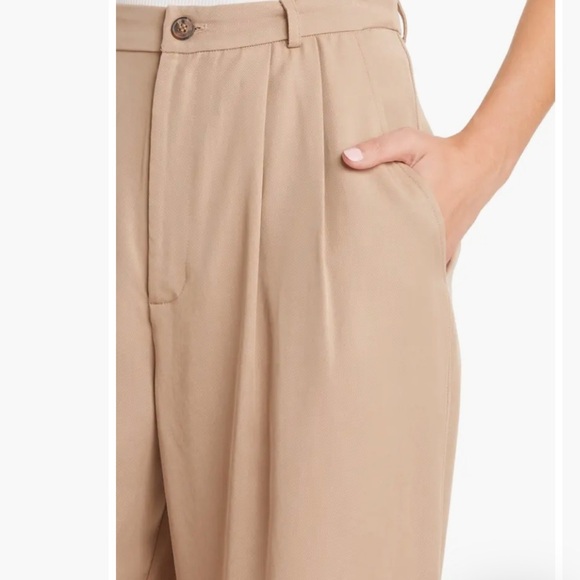 Reformation Mason wide leg cropped pants in a khaki brown size 2 petite - Picture 3 of 13